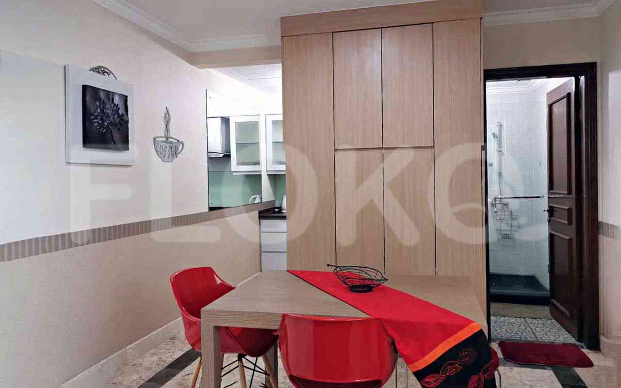 1 Bedroom on 10th Floor for Rent in Bumi Mas Apartment - ffa30c 2