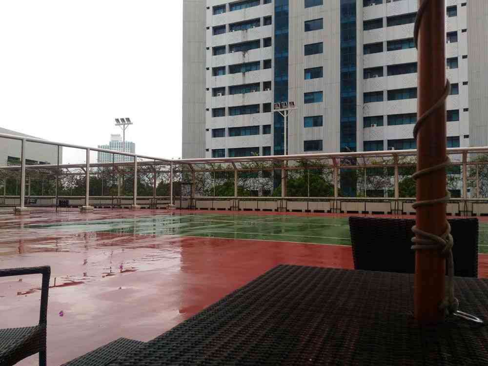 Lapangan Olahraga Apartemen Plaza Senayan