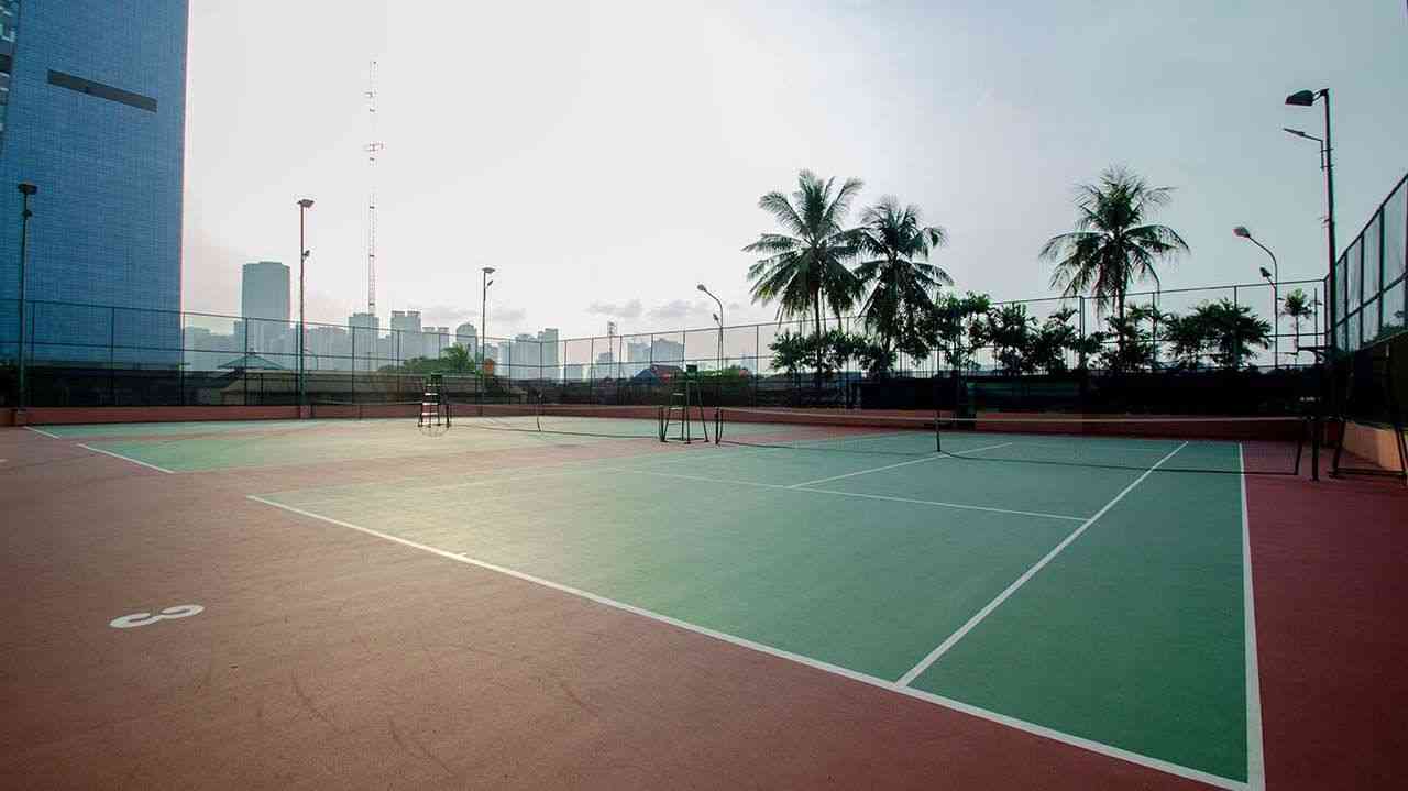 lapangan tennis Casablanca Apartemen