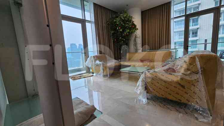 3 Bedroom on 20th Floor for Rent in Verde Two Apartment - fse4d3 1