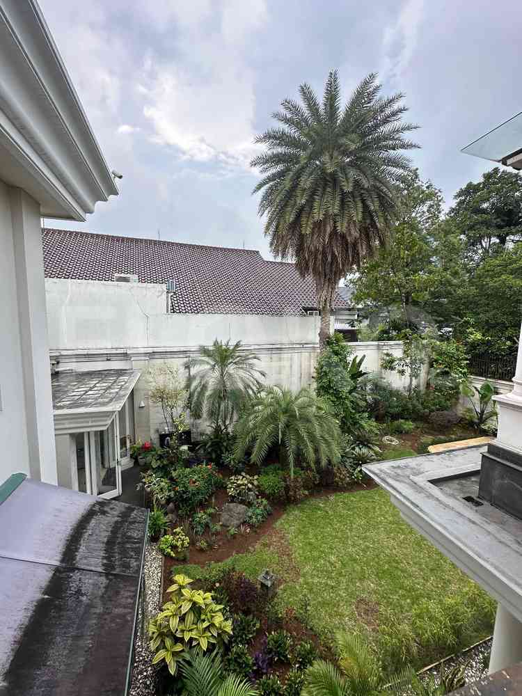 Dijual Rumah 5 BR, Luas 1500 m2 di Prime Area, Pondok Indah 4