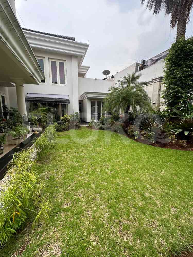 Dijual Rumah 5 BR, Luas 1500 m2 di Prime Area, Pondok Indah 3