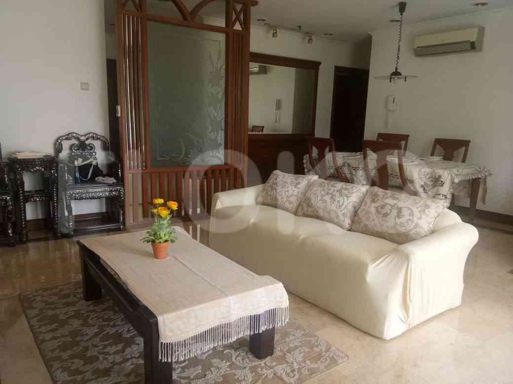 4 Bedroom on 2nd Floor for Rent in Bumi Mas Apartment - ffae62 1