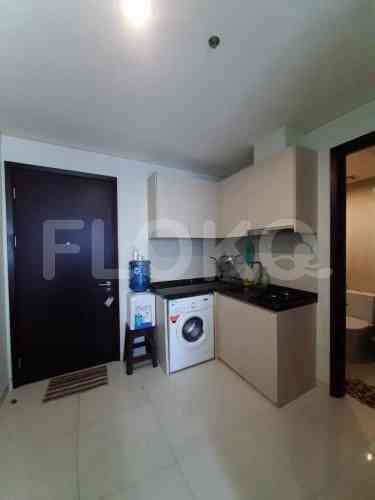 1 Bedroom on 3rd Floor for Rent in Puri Mansion - fpu4f3 2