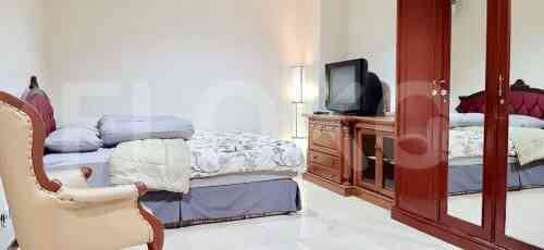 4 Bedroom on 19th Floor for Rent in Simprug Indah - fsi209 3