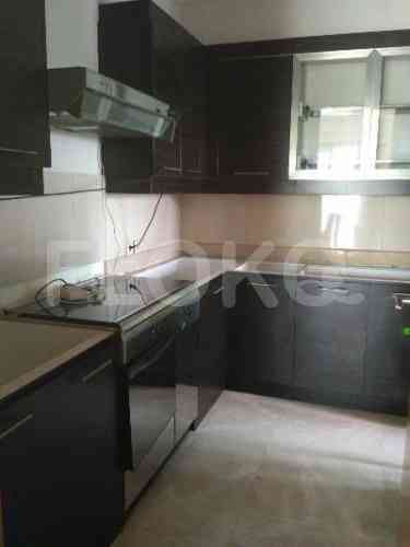2 Bedroom on 6th Floor for Rent in Senayan Residence - fse866 4