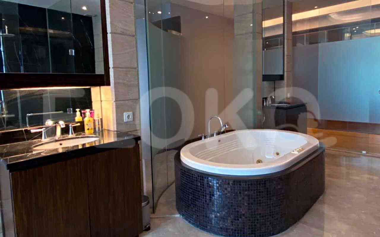 2 Bedroom on 19th Floor for Rent in KempinskI Grand Indonesia Apartment - fmed38 13