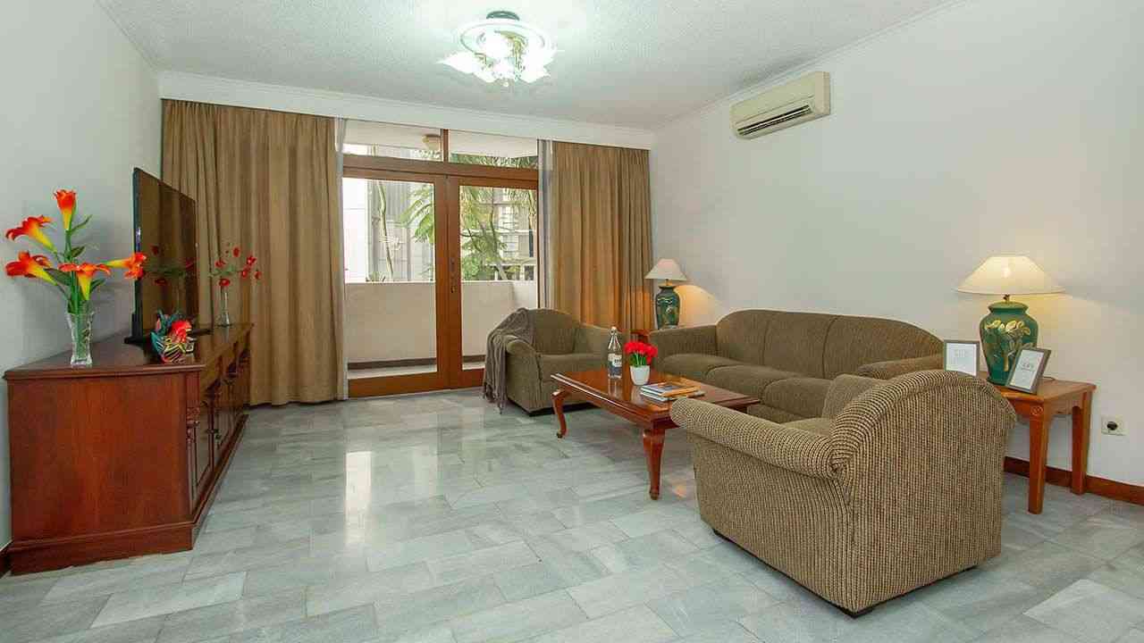 3 Bedroom on 2nd Floor for Rent in Senopati Apartment - fsed54 1