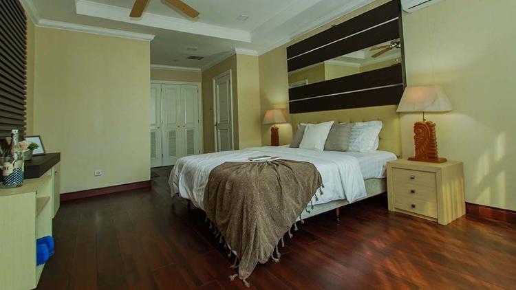 Tipe undefined Kamar Tidur di Lantai 9 untuk disewakan di Istana Sahid Apartemen - ruang-master-di-lantai-9-a54 2