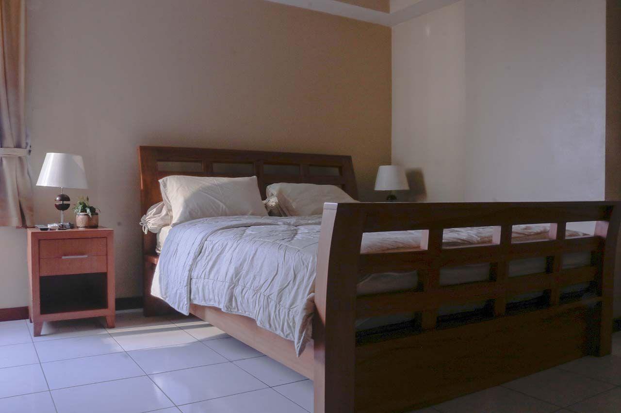 Sewa Apartemen Aryaduta Suites Semanggi Tipe 3 Kamar Tidur di Lantai 12 fsu3b7