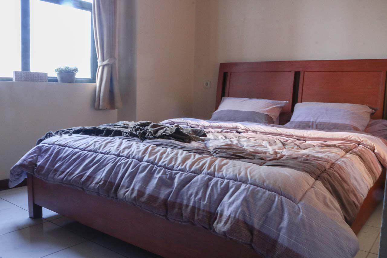 Sewa Apartemen Aryaduta Suites Semanggi Tipe 3 Kamar Tidur di Lantai 12 fsu3b7