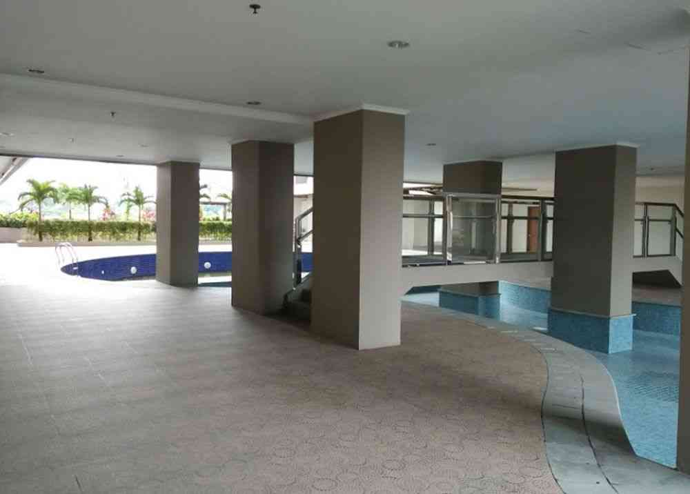 Swimming Pool Green Park View Apartment