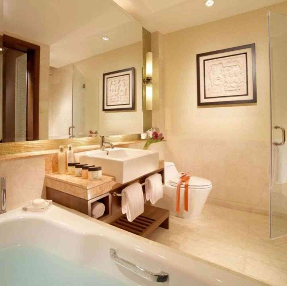 bath room Oakwood Premier Cozmo Apartment