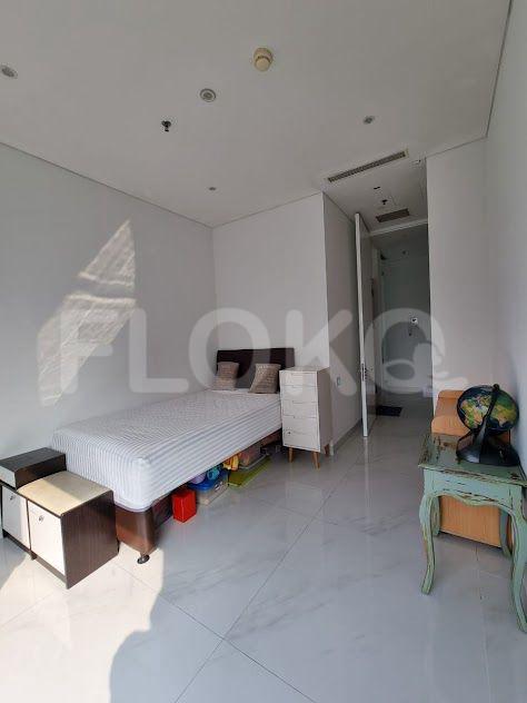 Sewa Apartemen Verde Residence Tipe 3 Kamar Tidur di Lantai 20 fku02b