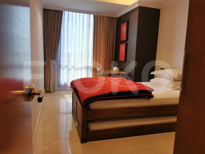 Sewa Apartemen Sudirman Mansion Apartemen Tipe 3 Kamar Tidur di Lantai 32 fsu310