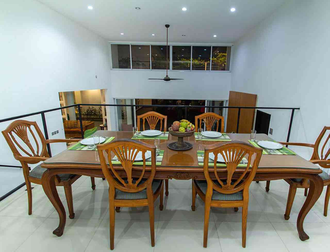 Dining Table Ampera Avenue Residence