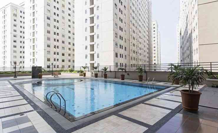 Swimming pool Gading Nias Apartment