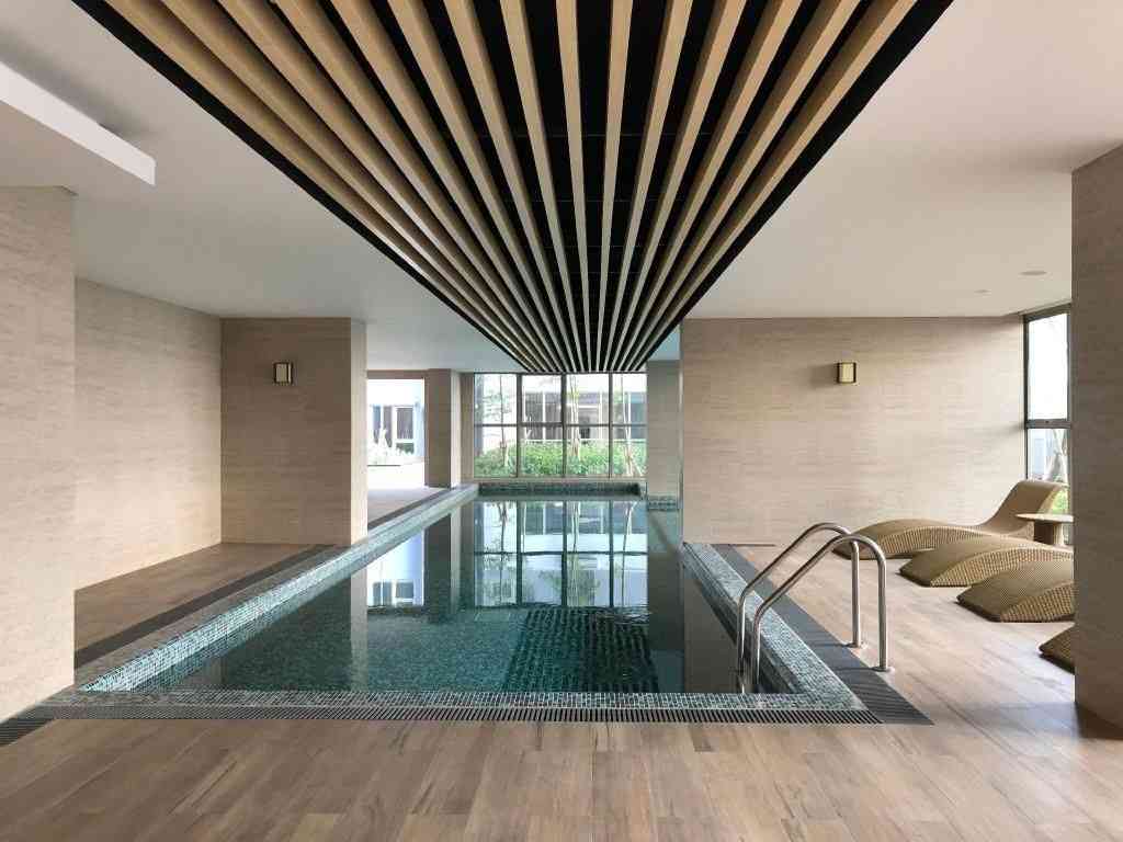 Swimming pool Gold Coast Apartment