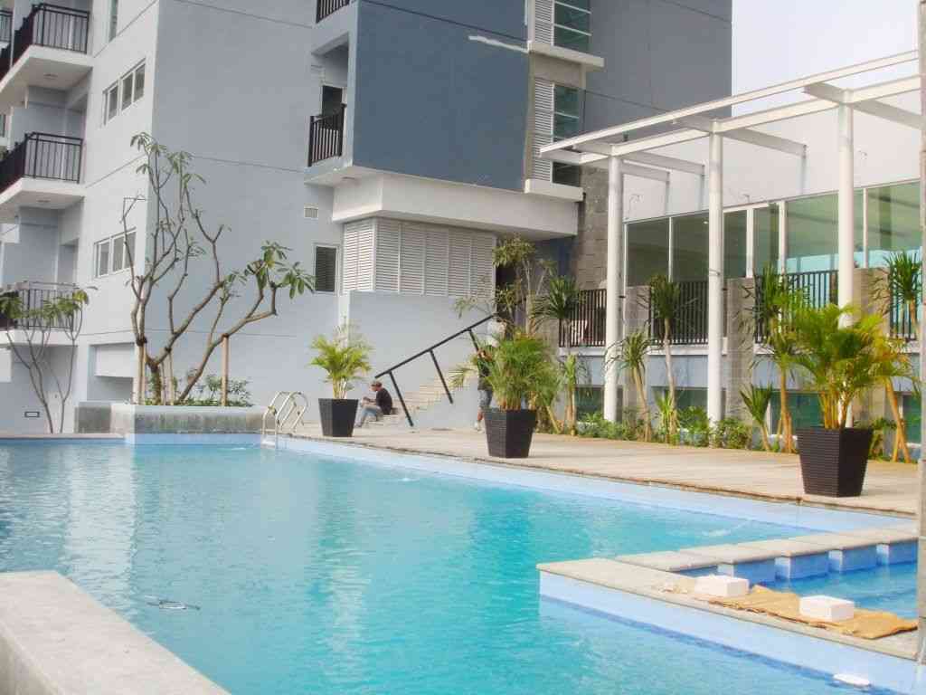 Swimming Pool Marbella Kemang Residence