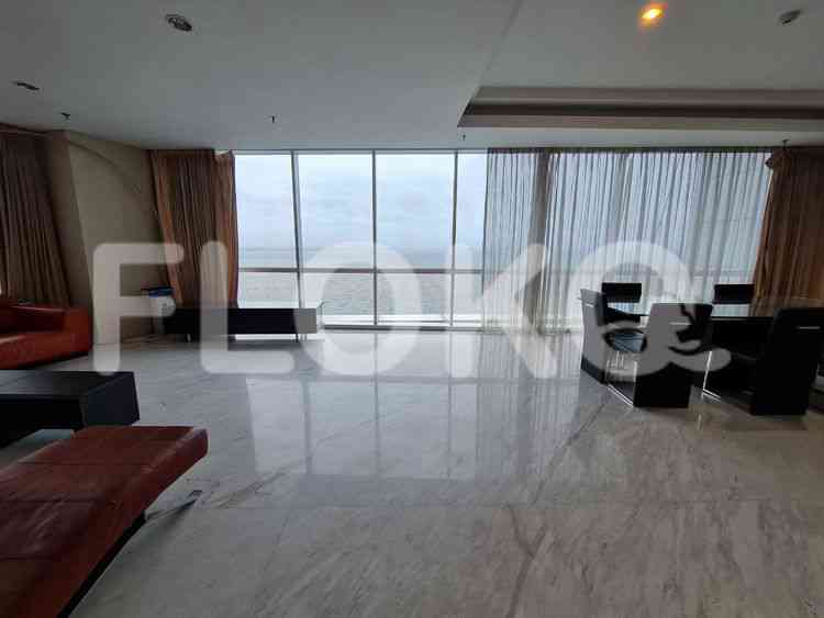 Sewa Bulanan Apartemen Regatta - 3BR at 15th Floor