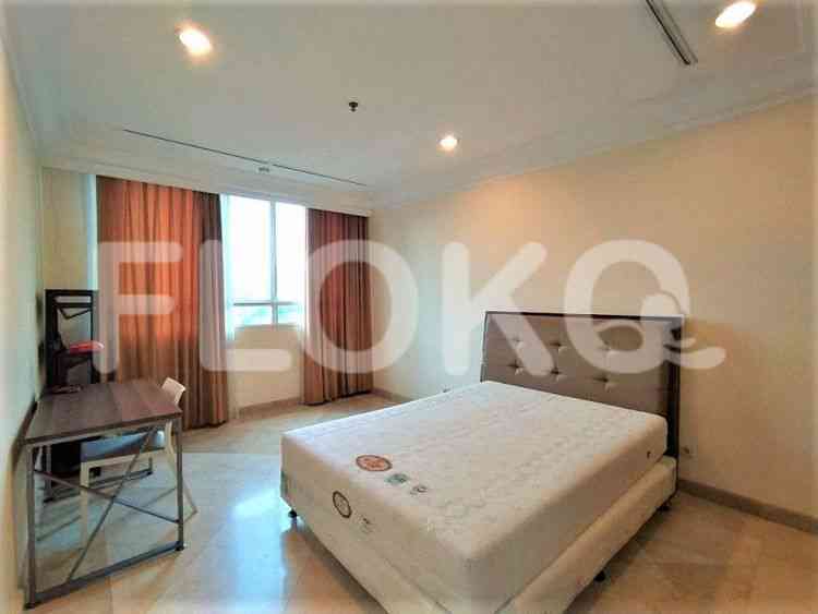 3 Bedroom on 6th Floor for Rent in Simprug Terrace Apartemen - fted67 4