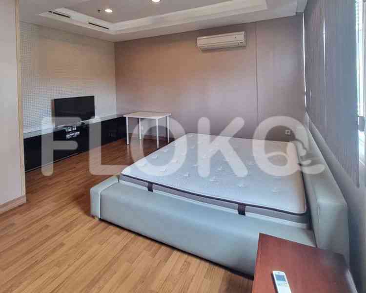 Sewa Bulanan Apartemen Senayan City Residence - 3BR at 8th Floor