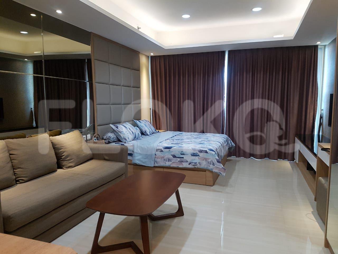 Sewa Apartemen Kemang Village Residence Tipe 1 Kamar Tidur di Lantai 19 fkec36