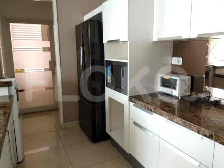 2 Bedroom on Middle Floor for Rent in Kuningan City (Denpasar Residence) - fkubef 3