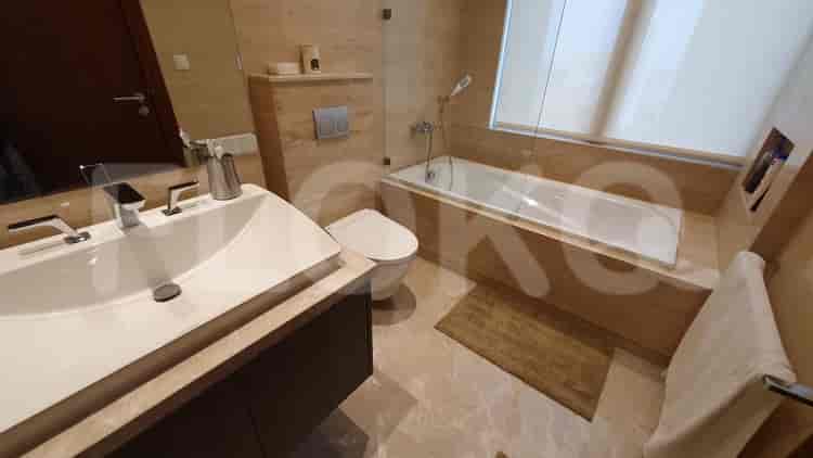 2 Bedroom on Middle Floor for Rent in The Elements Kuningan Apartment - fku841 3