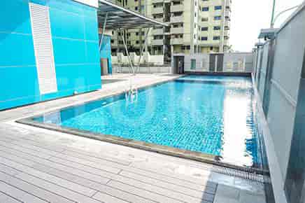 Kolam renang Amethyst Kemayoran Apartemen