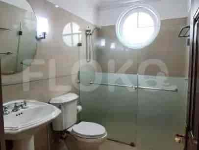 2 Bedroom on Middle Floor for Rent in Apartemen Permata Hijau - fpe071 4