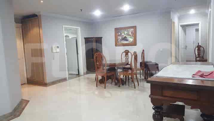 3 Bedroom on Low Floor for Rent in Kusuma Chandra Apartment - fsu824 2