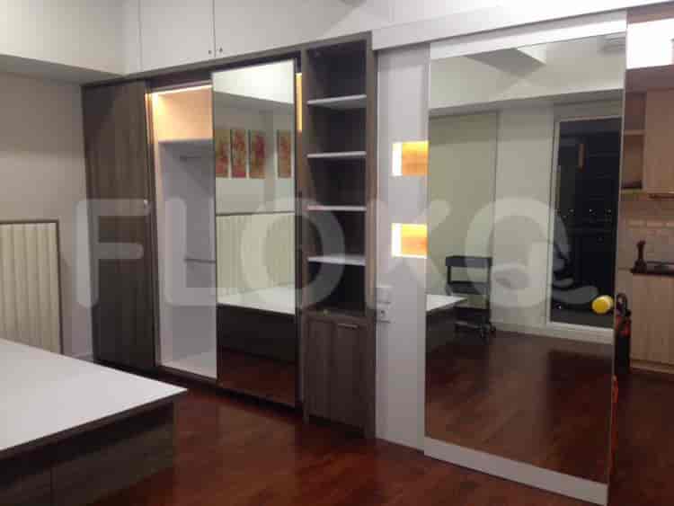 Tipe 1 Kamar Tidur di Lantai Tinggi untuk disewakan di Casa De Parco Apartemen - fbs38d 4