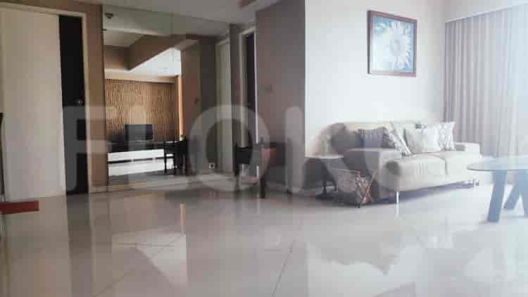Tipe 3 Kamar Tidur di Lantai Menengah untuk disewakan di Taman Anggrek Residence - ftad64 2