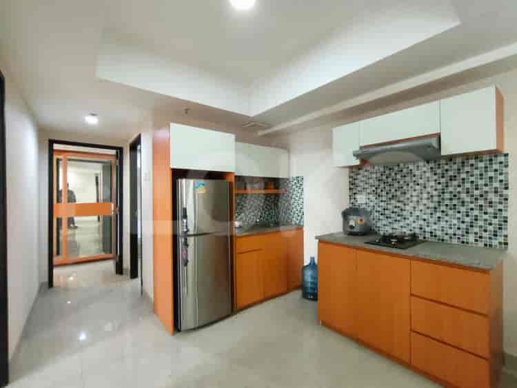 Tipe 2 Kamar Tidur di Lantai Tinggi untuk disewakan di The Wave Apartemen - fkufe1 1