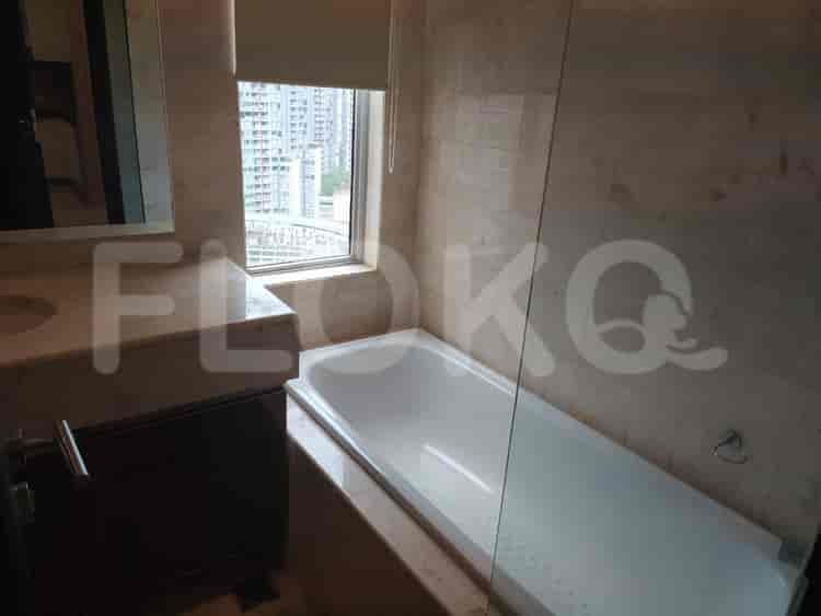 2 Bedroom on Middle Floor for Rent in The Grove Apartment - fku6db 4
