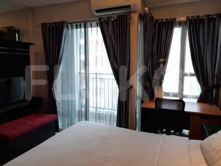 Tipe 1 Kamar Tidur di Lantai Menengah untuk disewakan di Thamrin Residence Apartemen - fth519 4