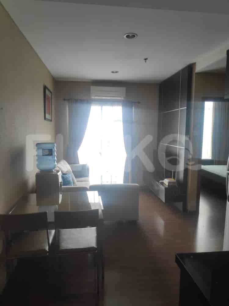 Tipe 2 Kamar Tidur di Lantai Menengah untuk disewakan di Thamrin Residence Apartemen - fth8f0 2