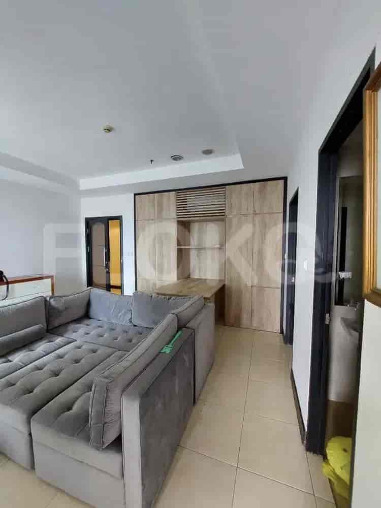Tipe 2 Kamar Tidur di Lantai Menengah untuk disewakan di Essence Darmawangsa Apartemen - fci26e 1