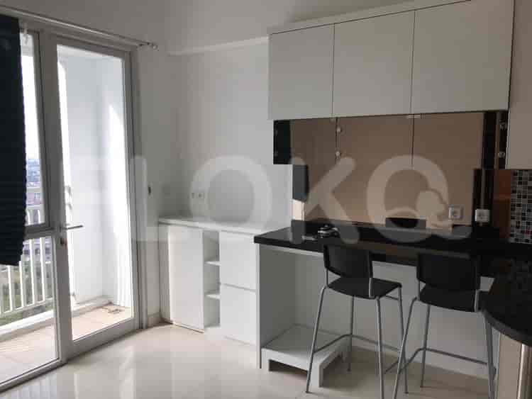 Tipe 2 Kamar Tidur di Lantai Menengah untuk disewakan di Westmark Apartemen - fta173 4