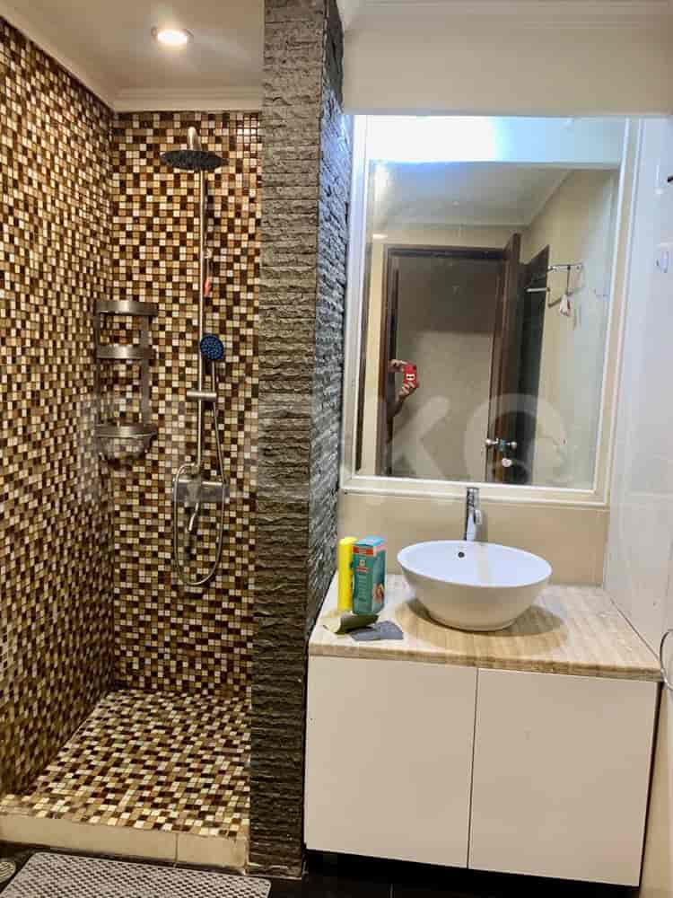Tipe 3 Kamar Tidur di Lantai Menengah untuk disewakan di Puri Imperium Apartemen - fku944 8