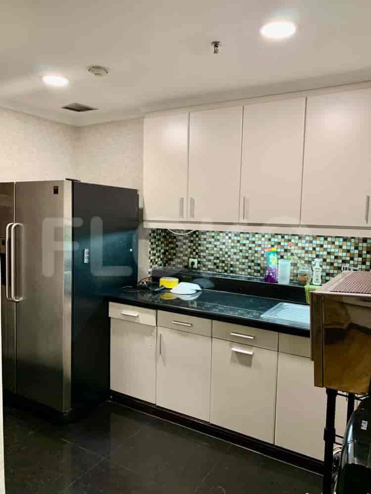 Tipe 3 Kamar Tidur di Lantai Menengah untuk disewakan di Puri Imperium Apartemen - fku944 7