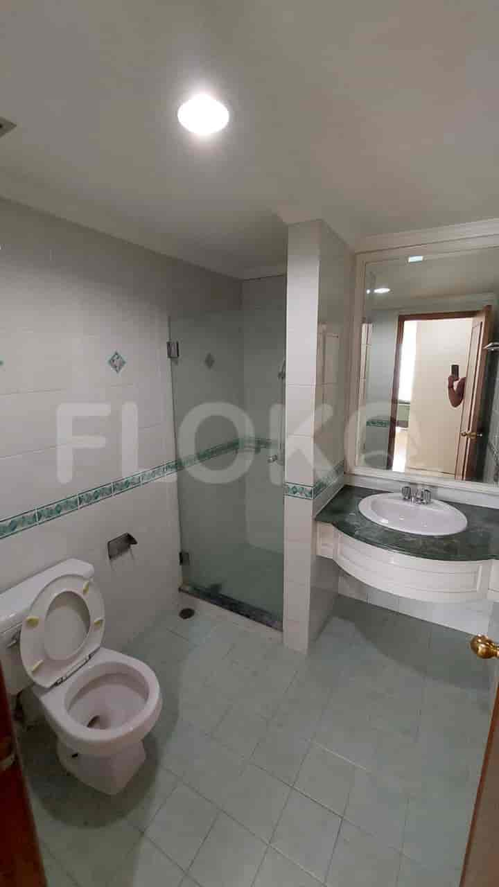 Tipe 3 Kamar Tidur di Lantai Tinggi untuk disewakan di Puri Imperium Apartemen - fku641 18
