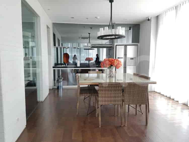 Tipe 3 Kamar Tidur di Lantai Menengah untuk disewakan di Kemang Village Residence - fke8a1 3