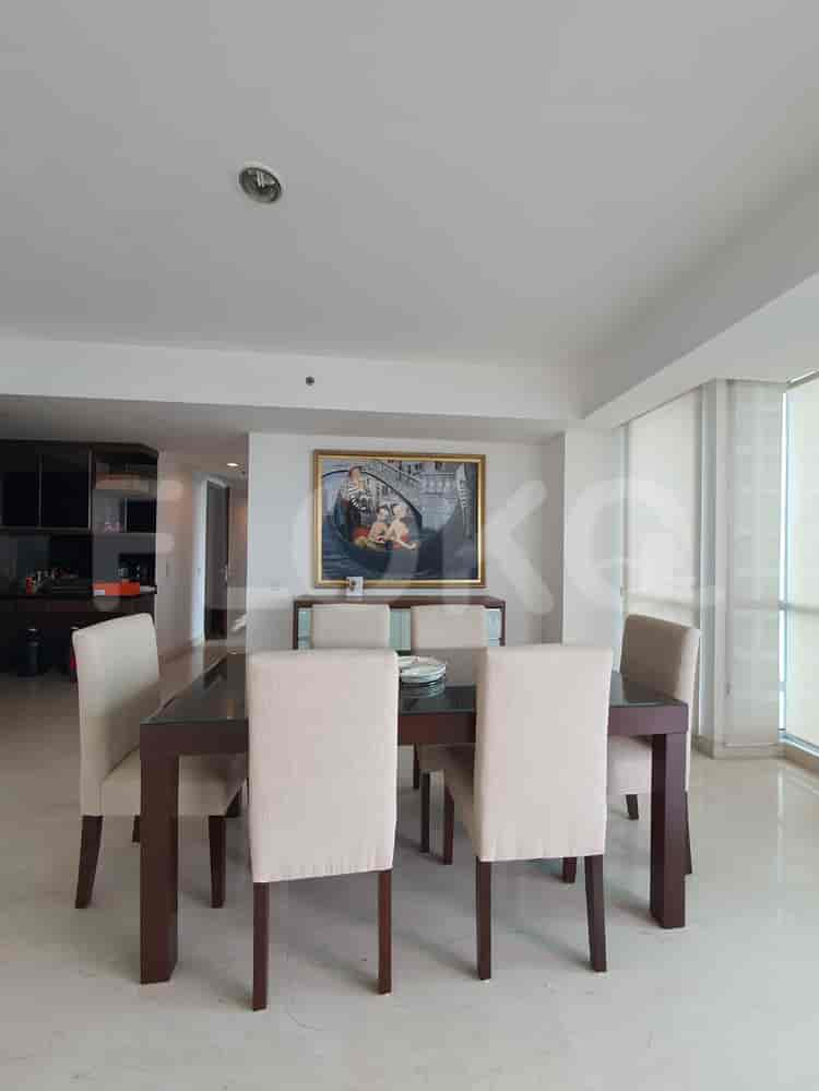 Tipe 3 Kamar Tidur di Lantai Menengah untuk disewakan di Kemang Village Residence - fke49e 4