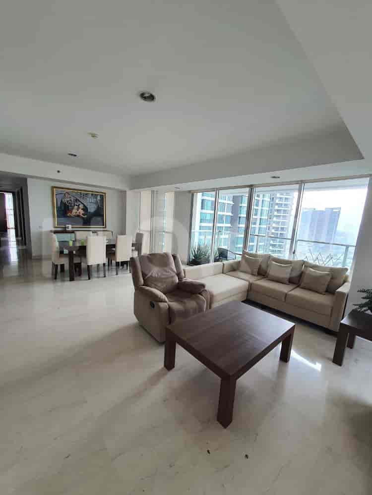 Tipe 3 Kamar Tidur di Lantai Menengah untuk disewakan di Kemang Village Residence - fke49e 2