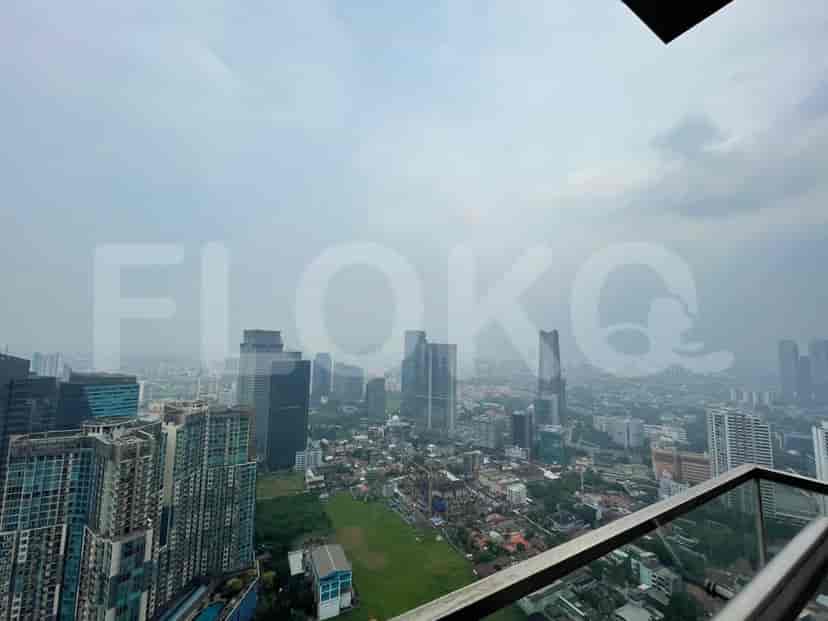 City view from a high floor.