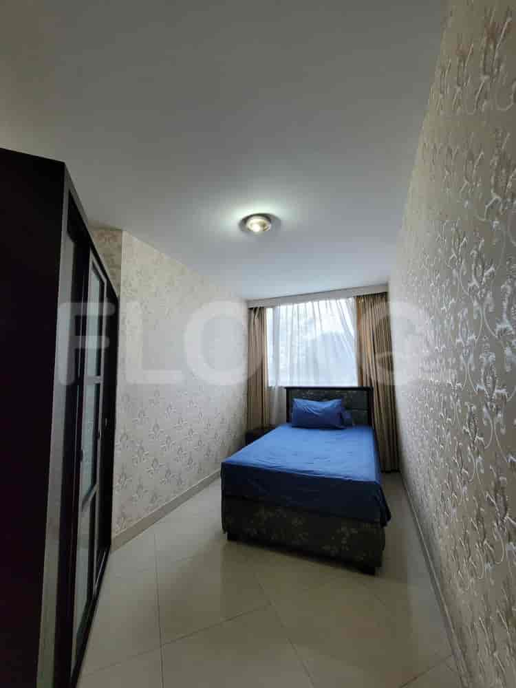 Tipe 2 Kamar Tidur di Lantai Rendah untuk disewakan di Taman Rasuna Apartemen - fku134 5