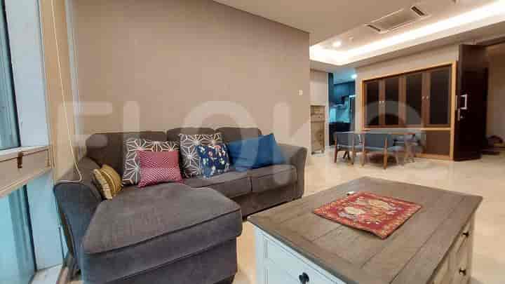 2 Bedroom on Middle Floor for Rent in The Grove Apartment - fku798 1