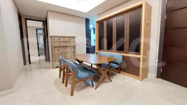 2 Bedroom on Middle Floor for Rent in The Grove Apartment - fku798 3